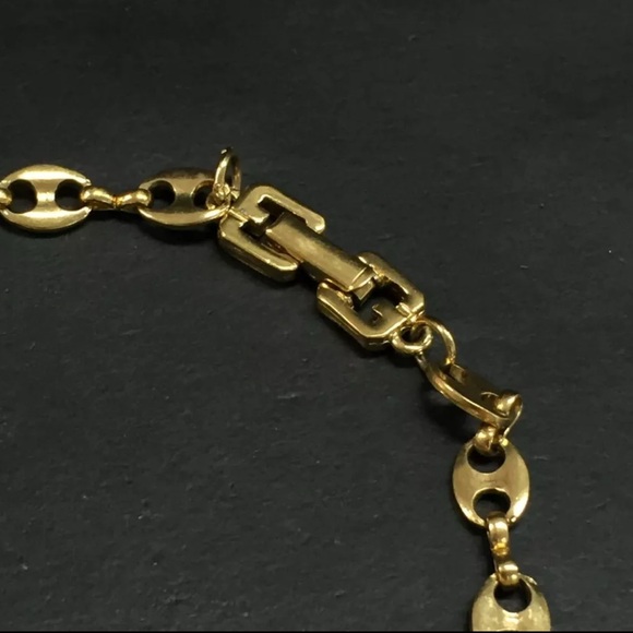 100% AUTHENTIC VINTAGE GIVENCHY PARIS YELLOW GOLD ANCHOR CHAIN NECKLACE - Picture 5 of 7